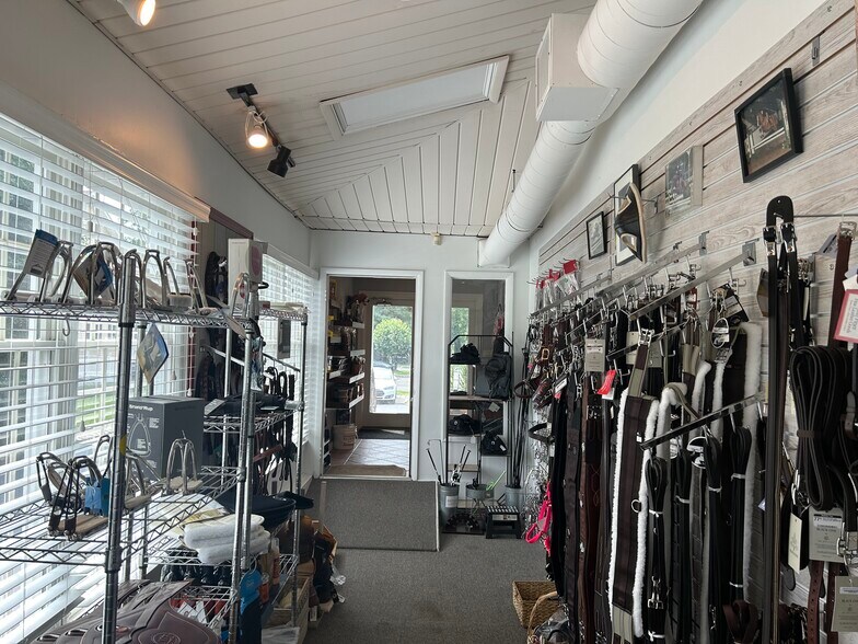 More Photos Of 19 N Main St, Marlboro Office Residential For Sale