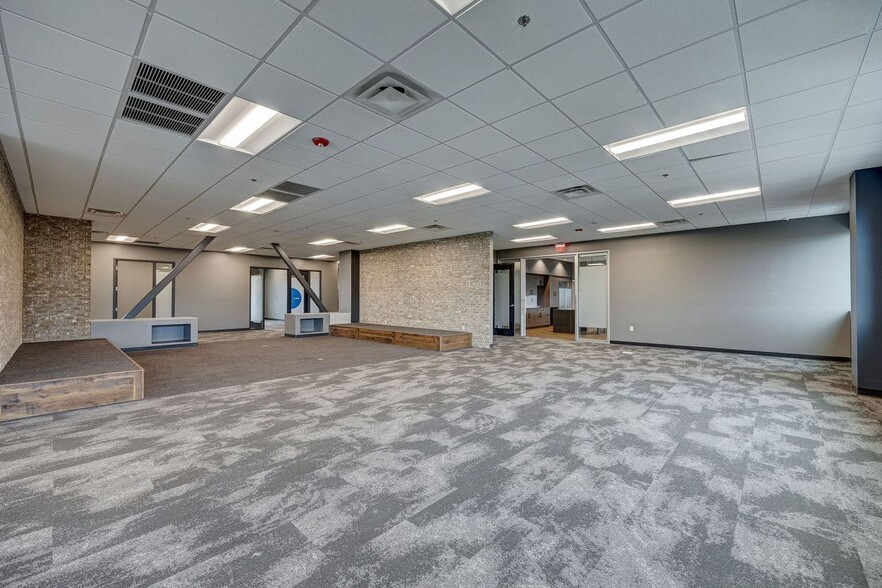 More Photos Of 6740 Rock Spring Rd, Wilmington Office For Lease