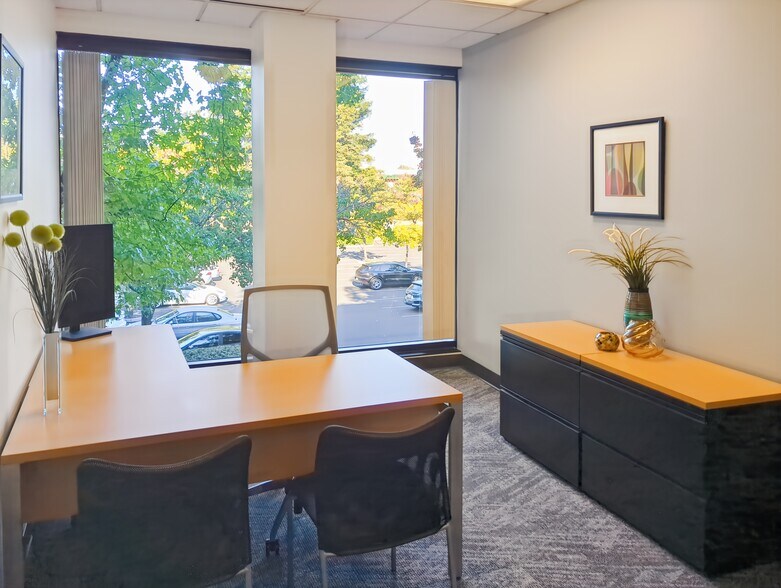 More Photos Of 39899 Balentine Dr, Newark Coworking Space