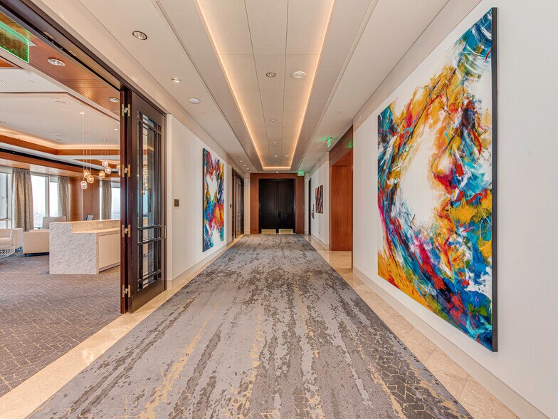 More Photos Of 301 S College St, Charlotte Office For Lease