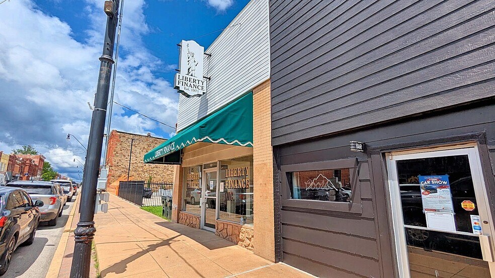 More Photos Of 215 E 6th St, Okmulgee Storefront Retail Office For Sale
