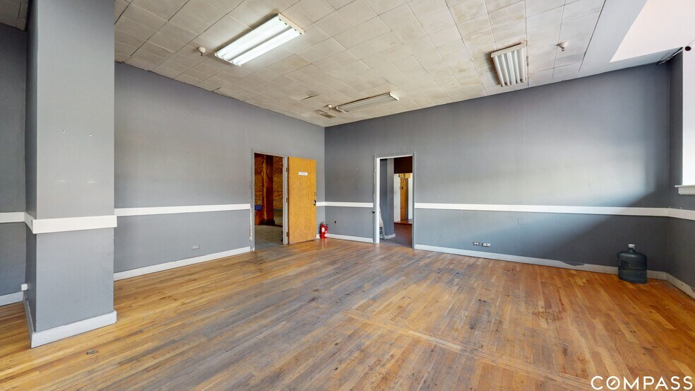 More Photos Of 2241 S Wabash Ave, Chicago Loft Creative Space For Sale