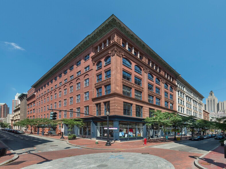 Primary Photo Of 63 Eddy St, Providence Apartments For Lease