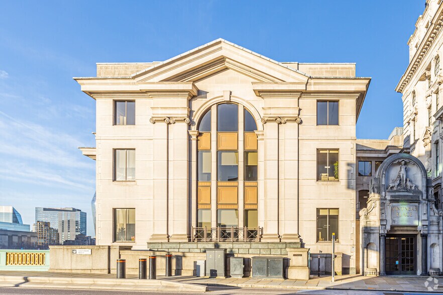 More Photos Of 68 Upper Thames St, London Office For Lease