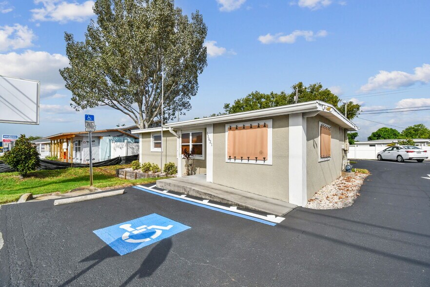 More Photos Of ,  Office For Sale