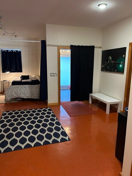 More Photos Of 28 N Lexington Ave, Asheville Storefront Retail Residential For Sale