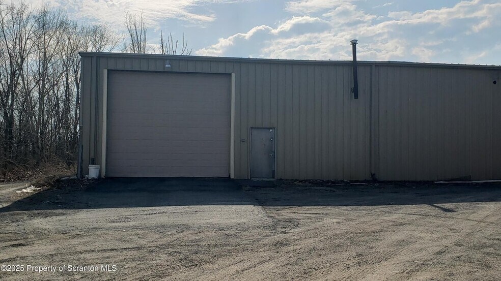 More Photos Of 2250 Scranton Carbondale Hwy, Scranton General Retail For Sale