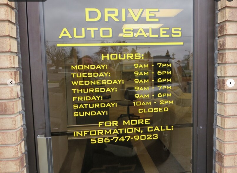 More Photos Of 28620 Utica Rd, Roseville Auto Dealership For Sale