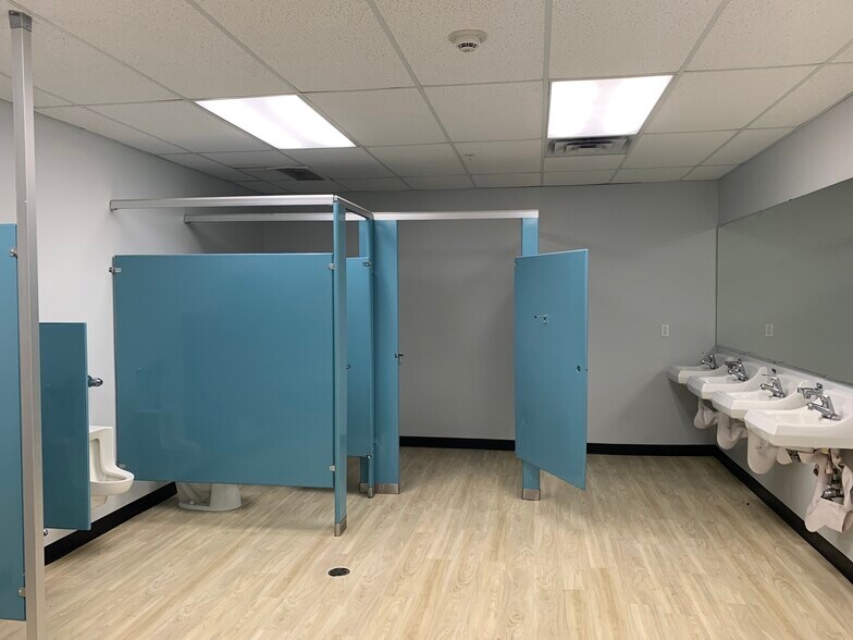 More Photos Of 4121 Montana Ave, El Paso Medical For Lease