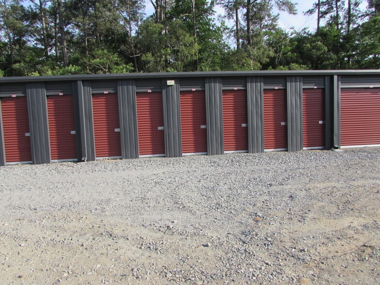 More Photos Of 5550 Hawkinsville Rd, Macon-Bibb Self Storage For Sale
