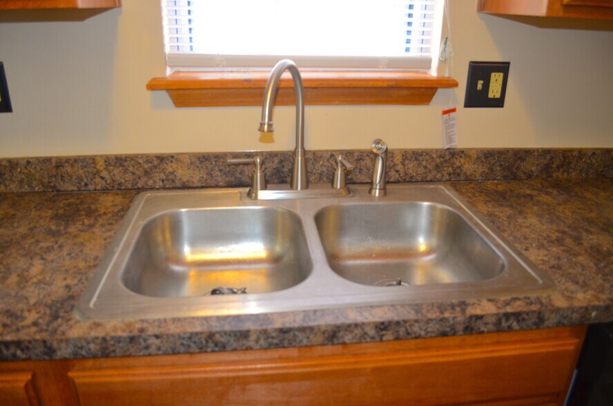 More Photos Of tazwell drive, Louisville Multifamily For Sale