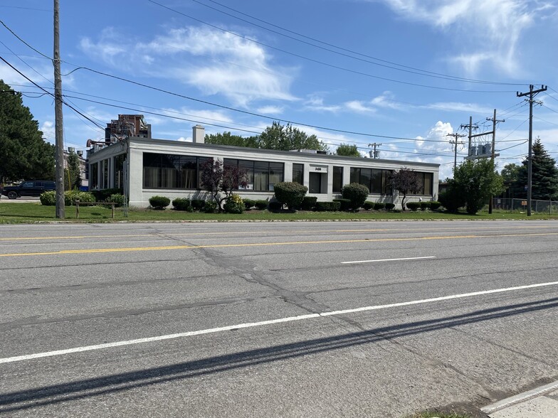 Primary Photo Of 3455 Hyde Park Blvd, Niagara Falls Office For Sale