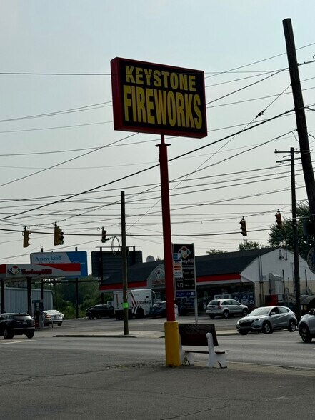 More Photos Of 651 Carey Ave, Hanover Township Freestanding For Lease