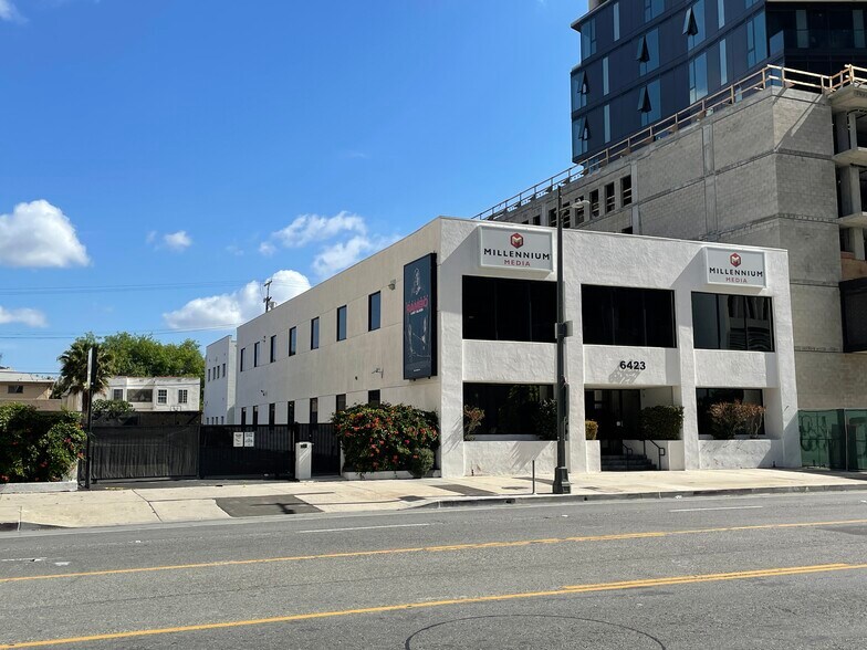 More Photos Of 6423 Wilshire Blvd, Los Angeles Medical For Sale
