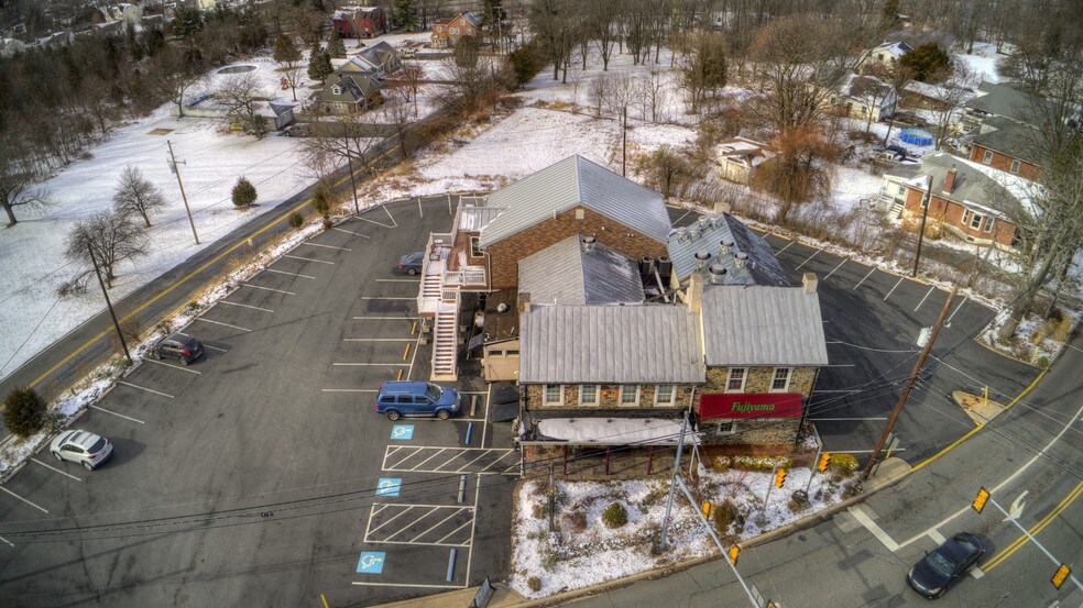 More Photos Of 1495 Farmington Ave, Pottstown General Retail For Sale
