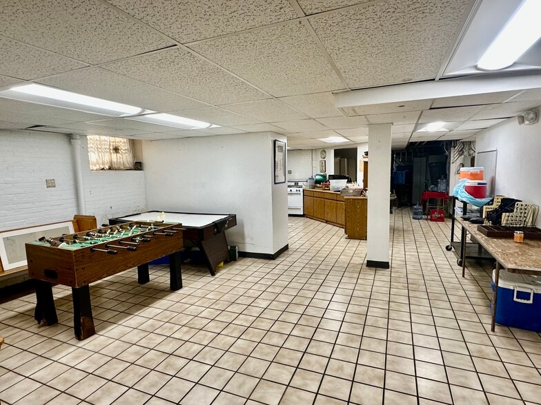 More Photos Of 600 Cooks Ln, Baltimore Religious Facility For Sale