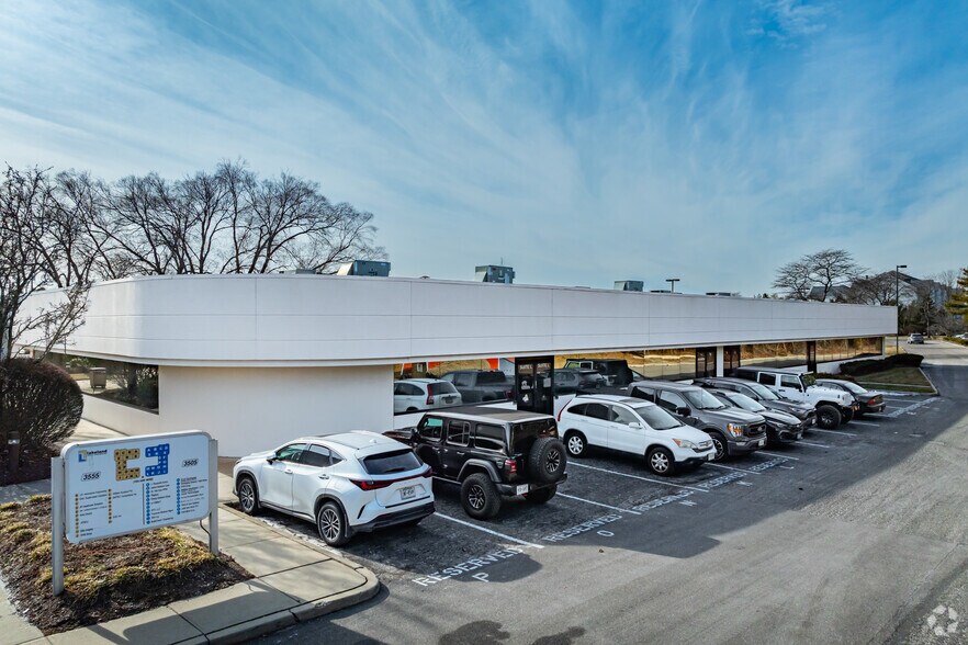 More Photos Of 3505 Veterans Memorial Hwy, Ronkonkoma Office For Sale