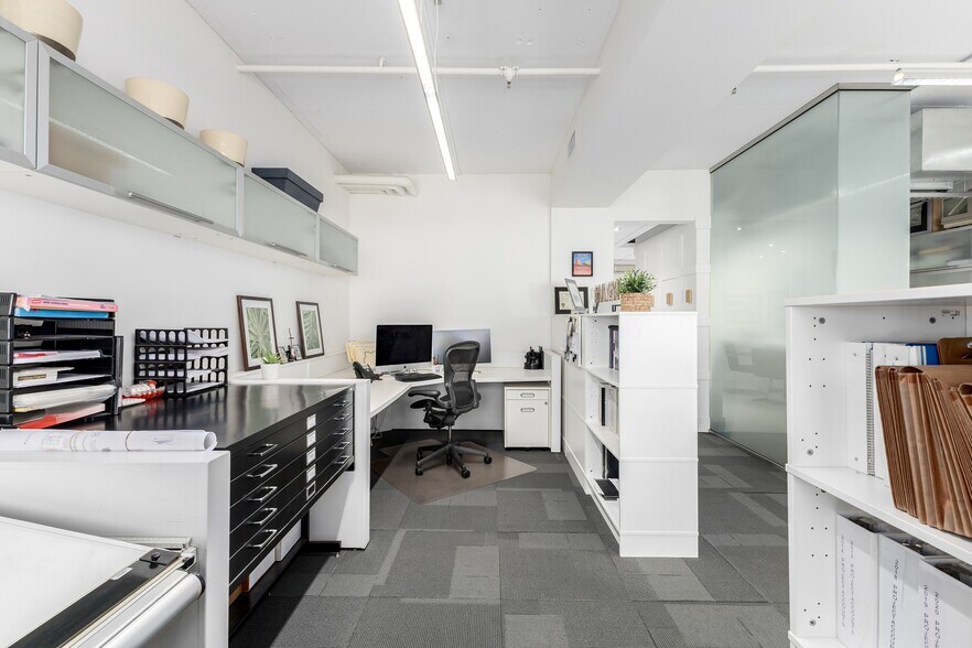 More Photos Of 3033 N Central Ave, Phoenix Loft Creative Space For Sale