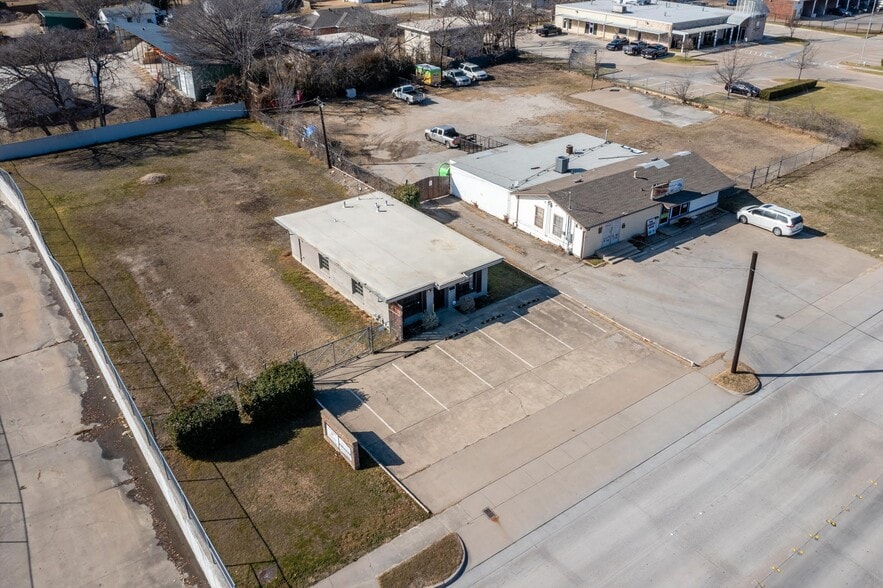 More Photos Of 4005 Rufe Snow Dr, North Richland Hills Medical For Sale