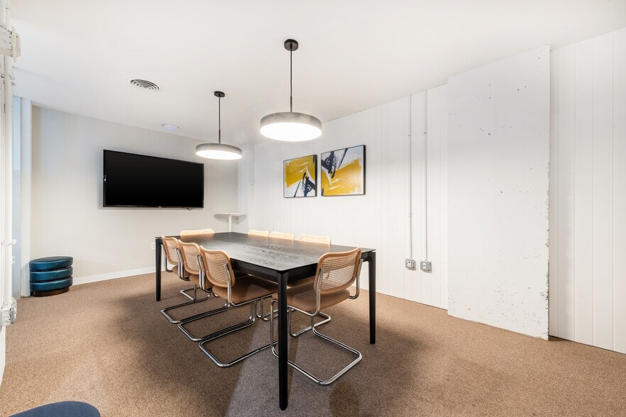 More Photos Of 45 W 67th St, New York Coworking Space