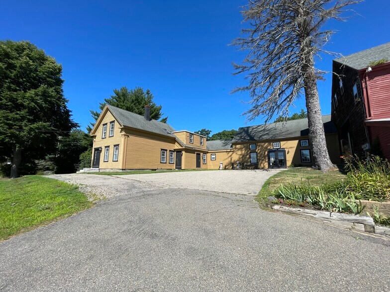 More Photos Of 746 US ROUTE 1, York Freestanding For Sale