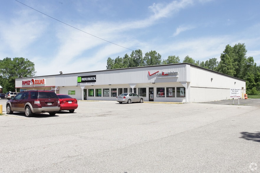 More Photos Of 1253 Lincoln Rd, Allegan Freestanding For Lease