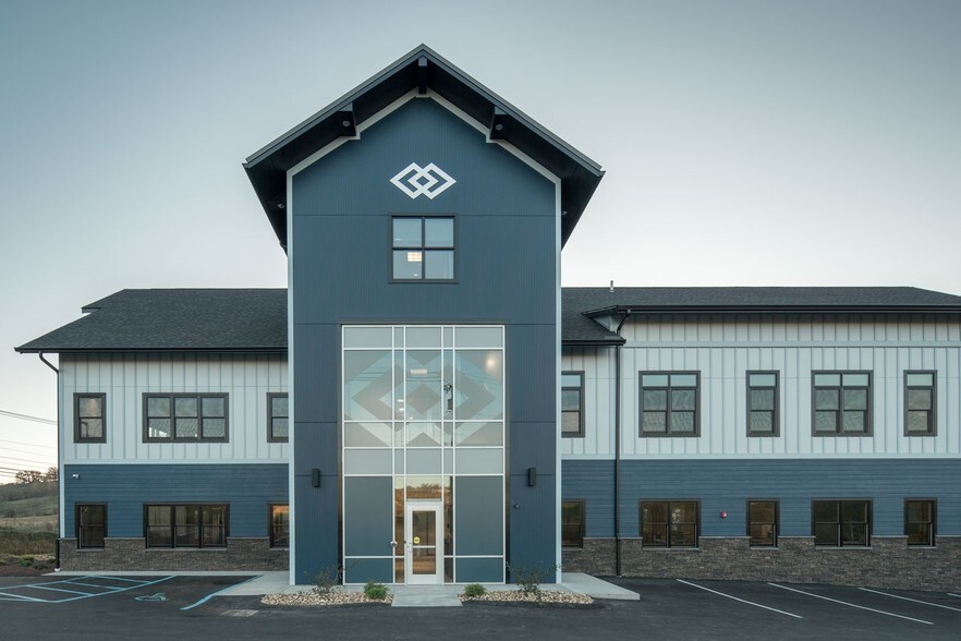 More Photos Of 1399 Stewartstown Rd, Morgantown Loft Creative Space For Lease