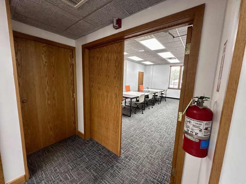 More Photos Of 241 Marquette St, LaSalle Office For Sale