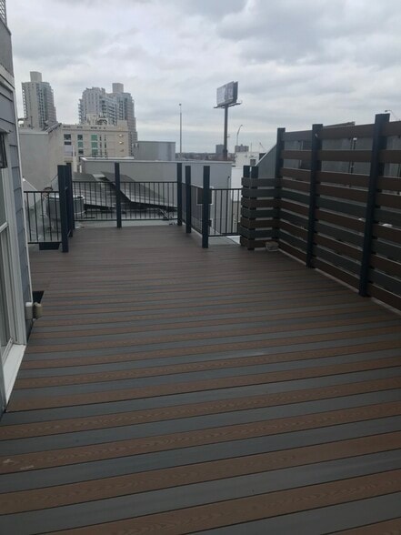 More Photos Of 809 N 2nd St, Philadelphia Storefront Retail Office For Sale