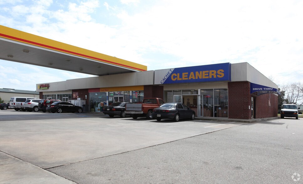 More Photos Of 5110 Browns Bridge Rd, Cumming Unknown For Lease