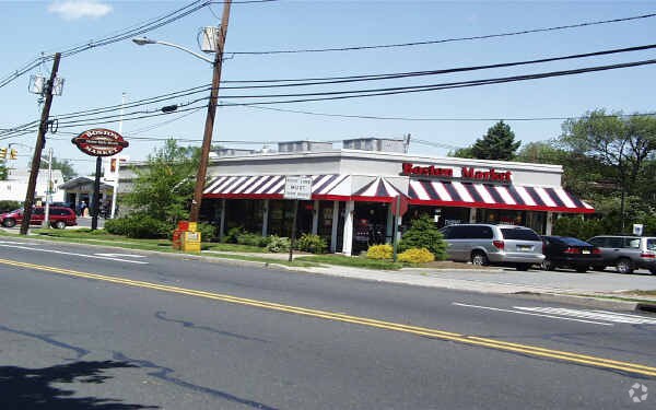 More Photos Of 523 Chestnut St, Union Township Restaurant For Lease