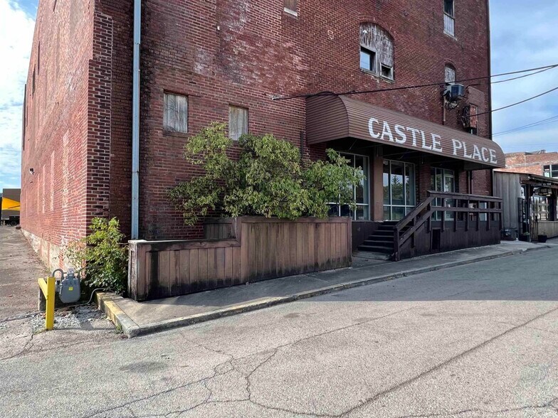 More Photos Of 1416 Broad St, New Castle Loft Creative Space For Sale