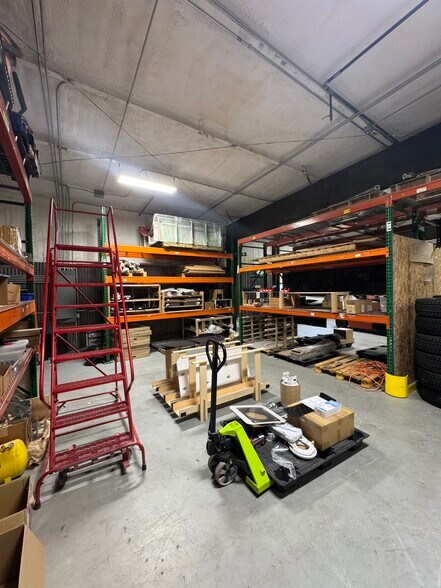 More Photos Of 627 S Main St, Coalville Auto Dealership For Sale