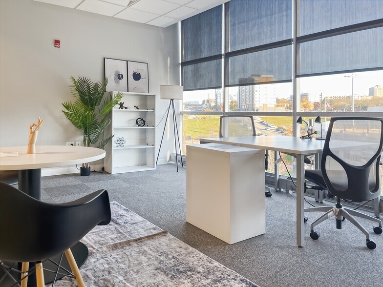 More Photos Of 1433 N Water St, Milwaukee Coworking Space