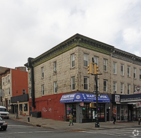 Primary Photo Of 762 Franklin Ave, Brooklyn Storefront Retail Residential For Lease