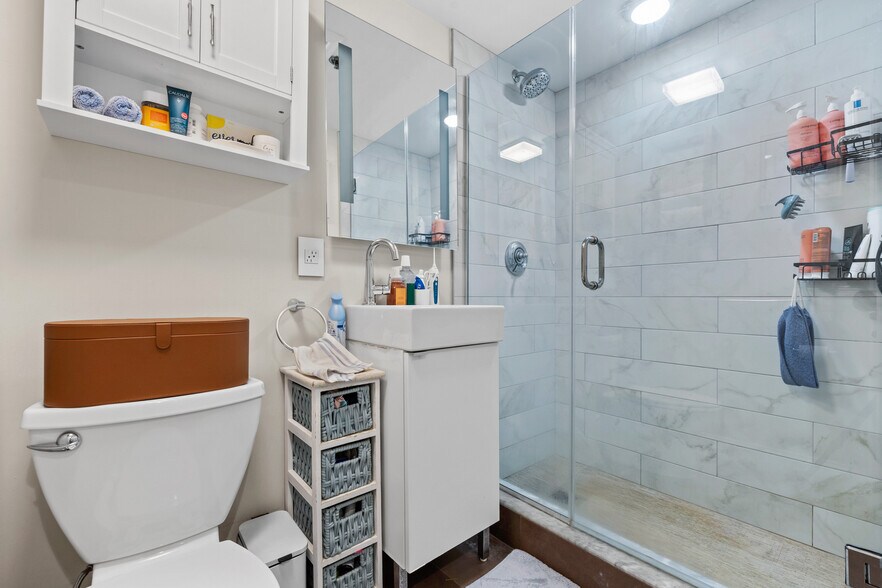 More Photos Of 104 Prince St, Boston Apartments For Sale