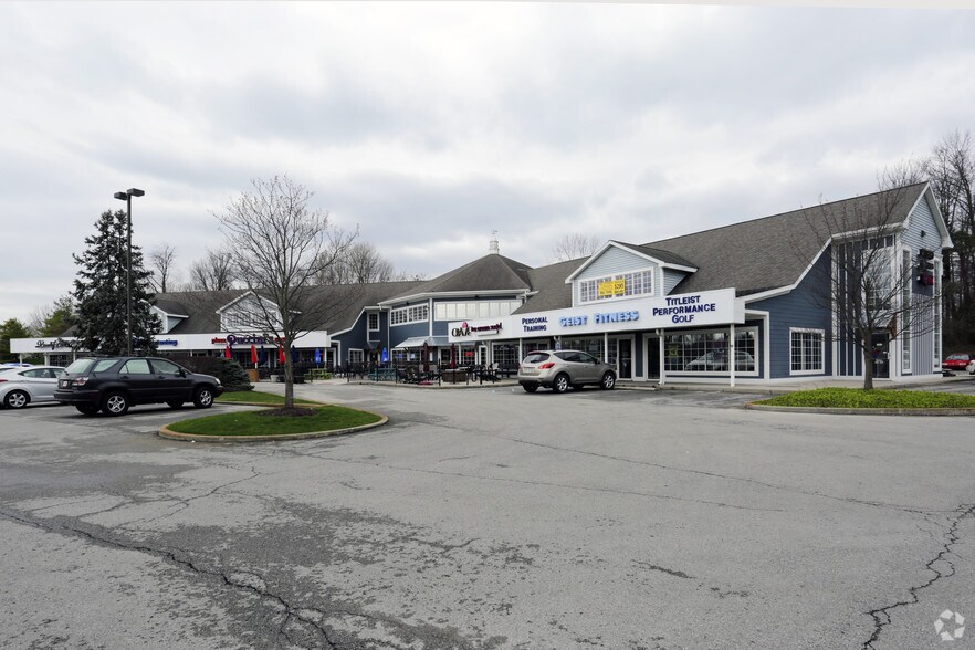 More Photos Of 11691-11695 Fall Creek Rd, Indianapolis Storefront For Lease