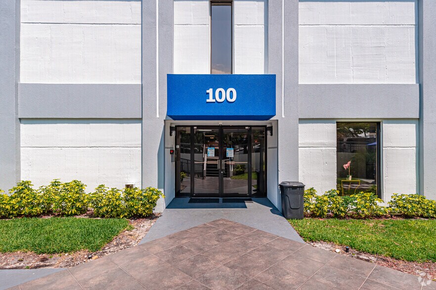 More Photos Of 100 E Linton Blvd, Delray Beach Office For Lease