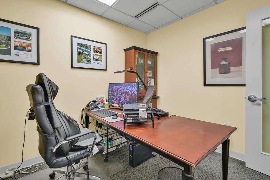 More Photos Of 3930 Pender Dr, Fairfax Medical For Lease