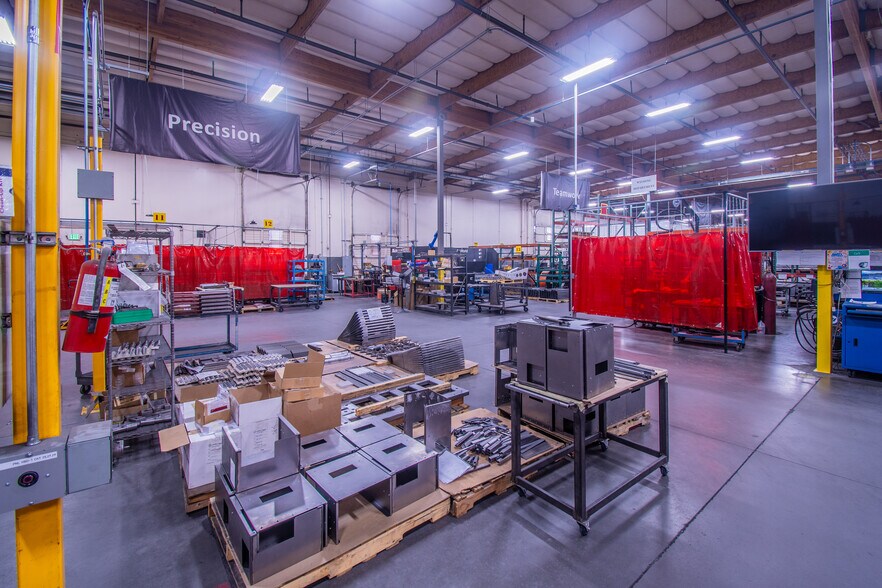 More Photos Of 7855 Southfront Rd, Livermore Light Manufacturing For Sale