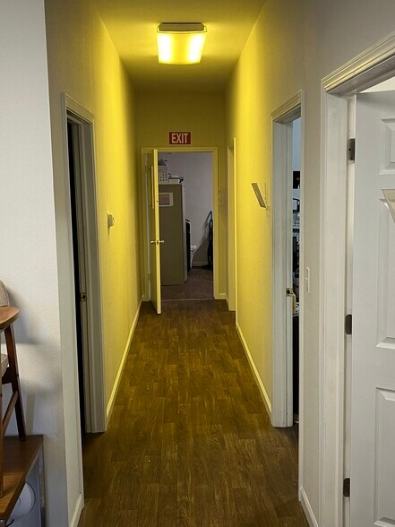 More Photos Of 1212-1220 Madison Ave, Toledo Storefront Retail Office For Lease