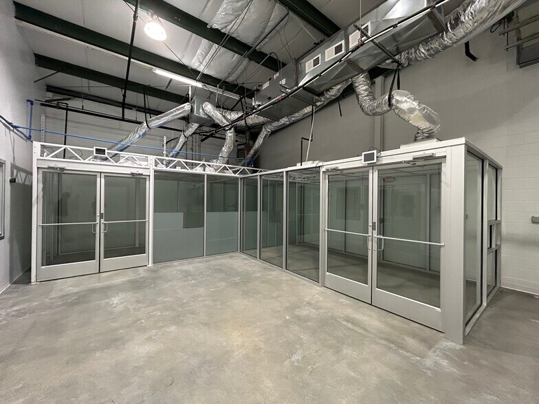 More Photos Of 2714 S Miami Blvd, Durham Warehouse For Sale
