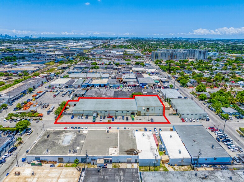 More Photos Of 1030-1060 E 30th St, Hialeah Manufacturing For Lease