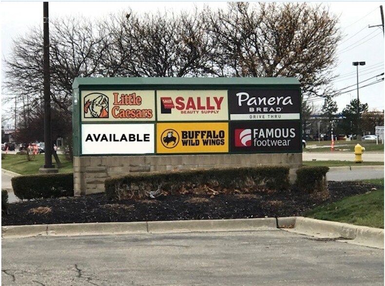 More Photos Of 51328-51550 Gratiot Ave, Chesterfield Unknown For Lease