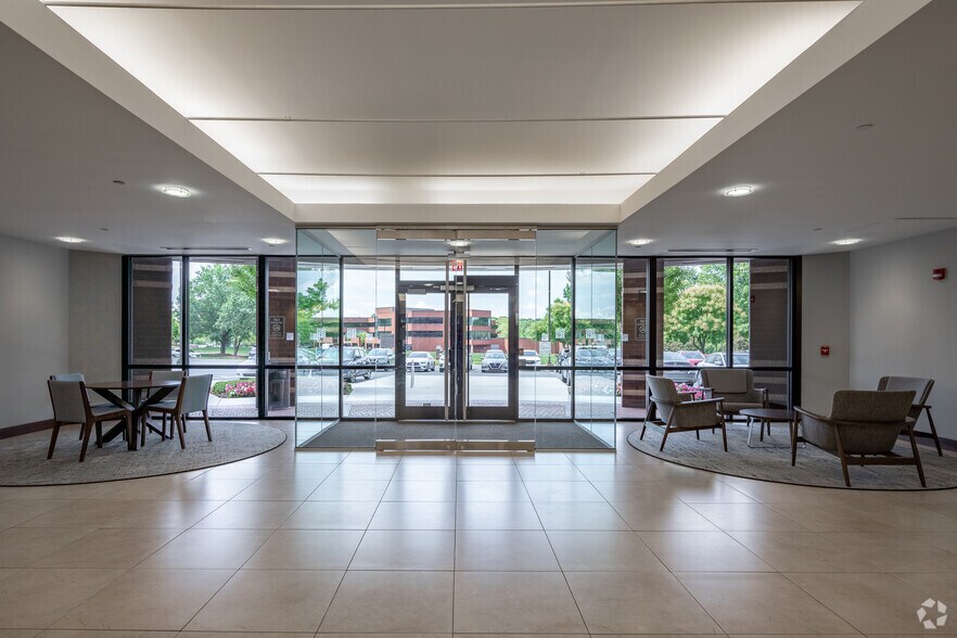 More Photos Of 5310 Maryland Way, Brentwood Office For Lease