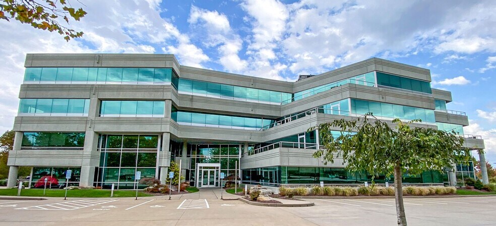 More Photos Of 2000 Georgetowne Dr, Sewickley Unknown For Lease