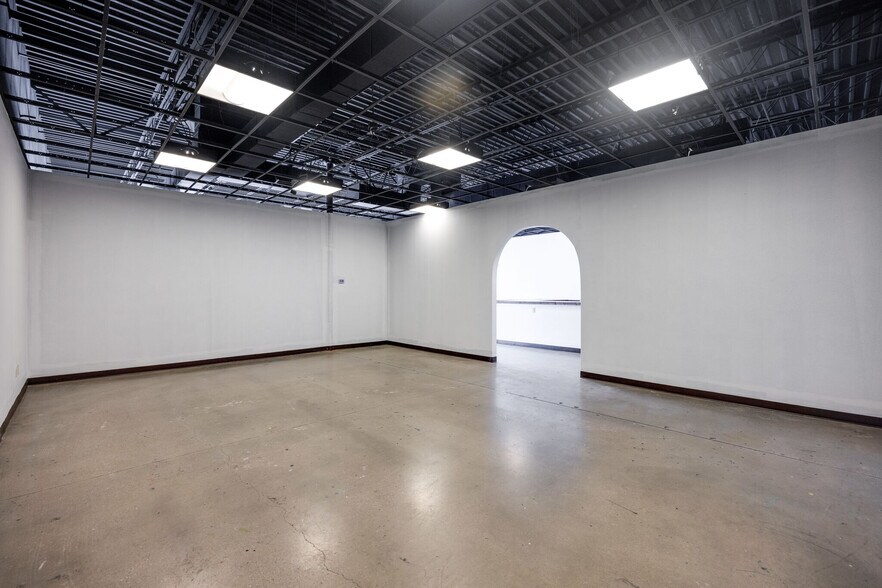 More Photos Of 2271 Gunbarrel Rd, Chattanooga Unknown For Lease