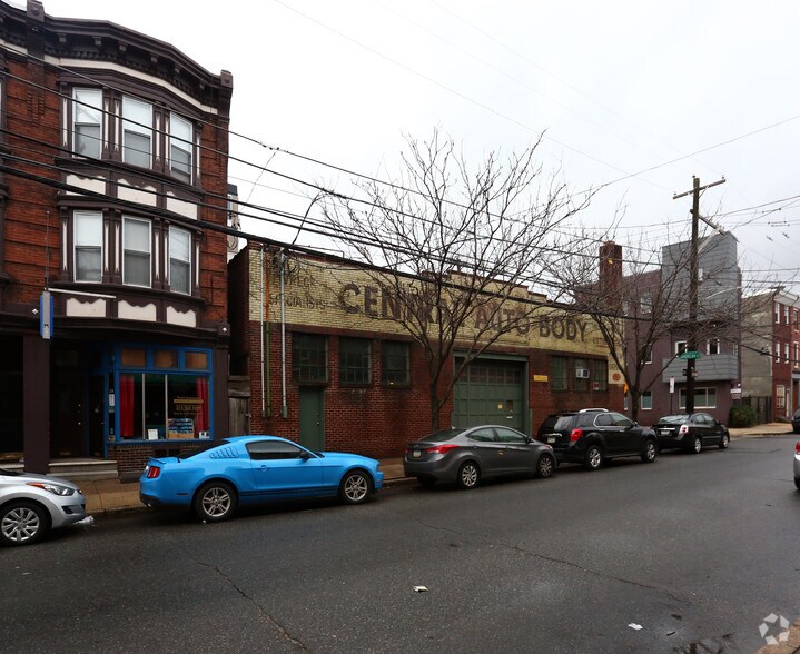 More Photos Of 216 Fairmount Ave, Philadelphia Auto Repair For Lease