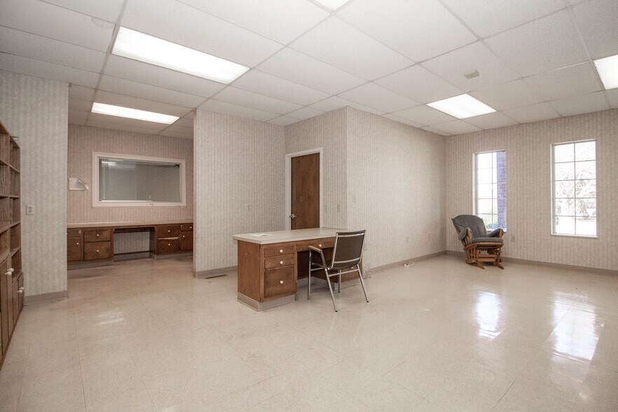 More Photos Of , Rockwell Medical For Lease