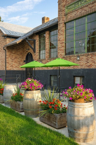 More Photos Of 508 E Main Ave, Chewelah Office For Sale